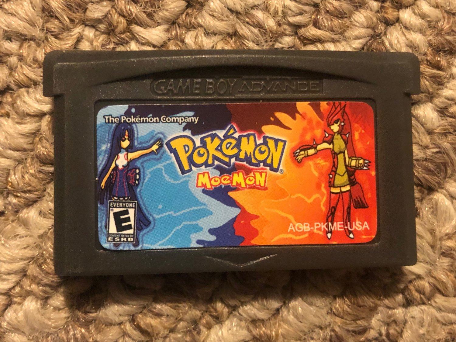 Pokemon Moemon FireRed Nintendo Game Boy Advance GBA Video Game. Gameboy