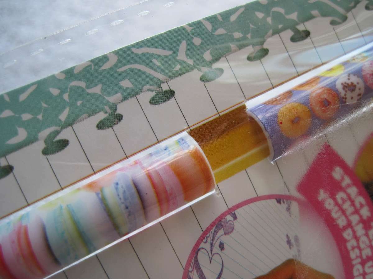 Snap Its Plastic Pencil Pen Decorations Grips Sweet Treats Cupcake Donut Designs