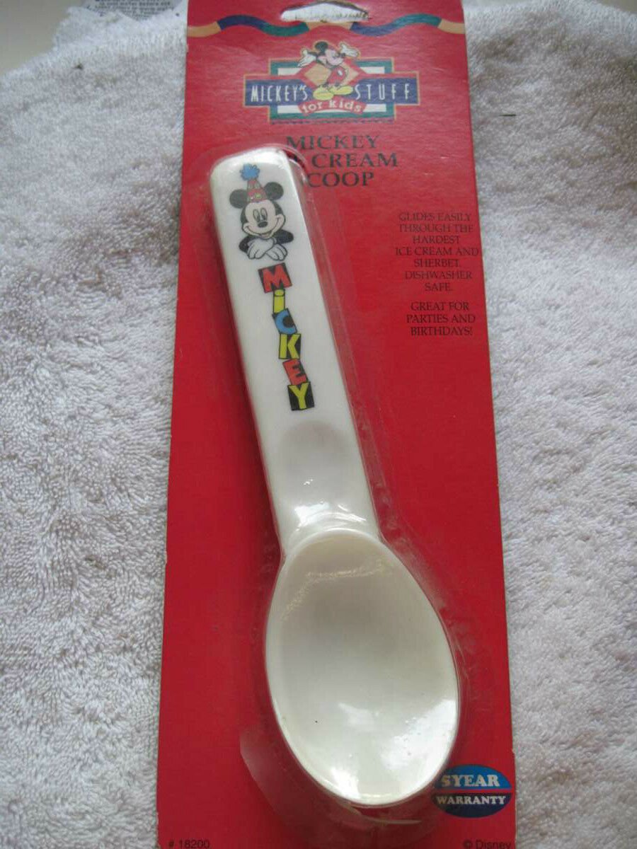 Disney Mickey's Stuff For Kids Plastic Ice Cream Scooper Sherbert Birthday Party