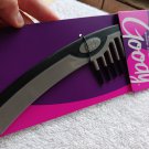 Rubber Grip Plastic Wide Spaced Teeth Everyday Detangling Hair Comb Detangle It
