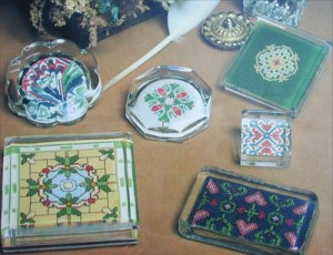 Cross stitch booklet Plain Fancy Paperweights 19 pattern designs