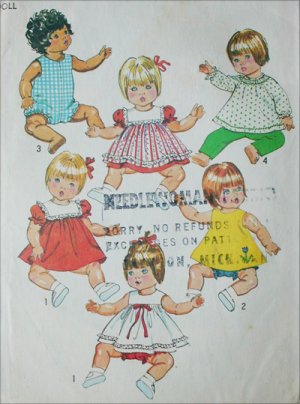 Simplicity 5947 vintage 1973 doll sewing pattern small 12-13 inches outfits