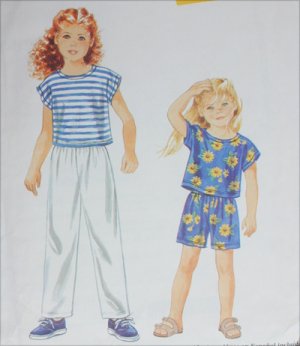 Simplicity 9467 childrens girls sewing pattern pants shorts top sizes 2 3 4 5 6 6X UNCUT