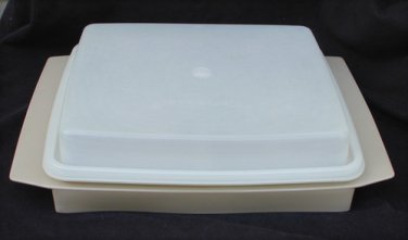 Tupperware egg carrier deviled egg keeper tan bottom clear top no inserts