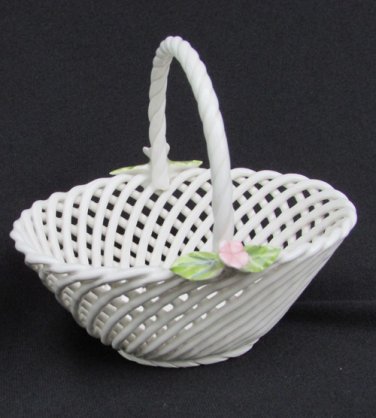 Lahuerta hand made Manises Spain mini basket lattice pink flowers