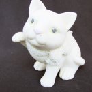 Dept 56 white bisque cat 1999 Easter good shape 3 1/8" Department