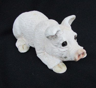Stone Critter laying pig hog white 1984 about 2" tall glass eyes Miller