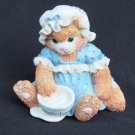 Calico Kitten Finicky cat small Enesco 1994 Priscilla Hillman