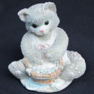 Calico Kitten Cleanliness cat small Enesco 1994 Priscilla Hillman