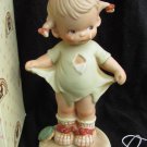 Enesco Mommy I Teared It Memories of Yesterday figurine 5 1/2" porcelain