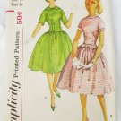 Simplicity 3514 misses dress  vintage 1950s teen size 16 bust 36 low waist