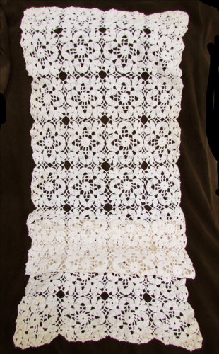 Crochet doily table runner flower pattern 34 x 10" light ecru cream