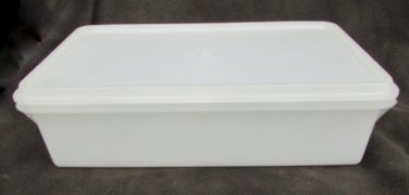 Tupperware 677 & 678 cracker keeper sheer rectangular