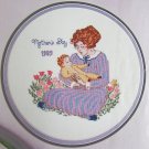 Mother's Day cross stitch design Herrschner