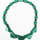 Avon color waves green triangular & black bead lucite choker necklace