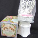 Avon Sweet Shoppe Pin Cushion bottle Field Flowers cream sachet in box