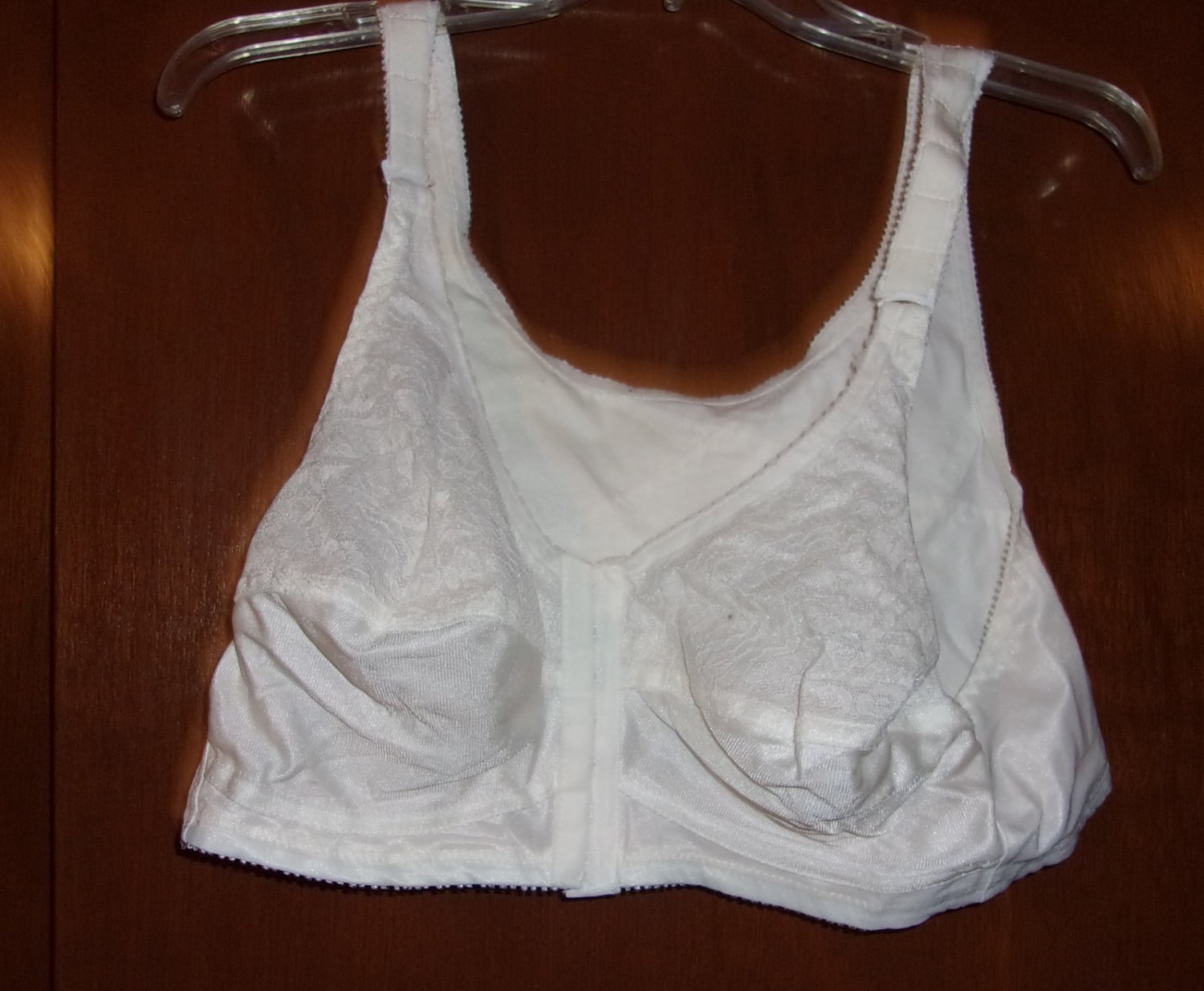 White Instant Shaping Bra- size 44C
