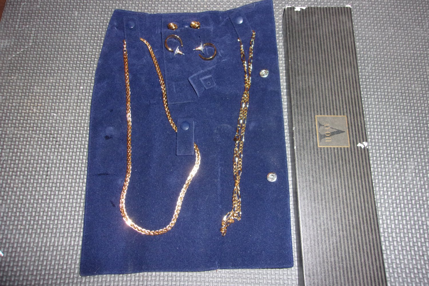 Avon Jewelry Essentials wardrobe