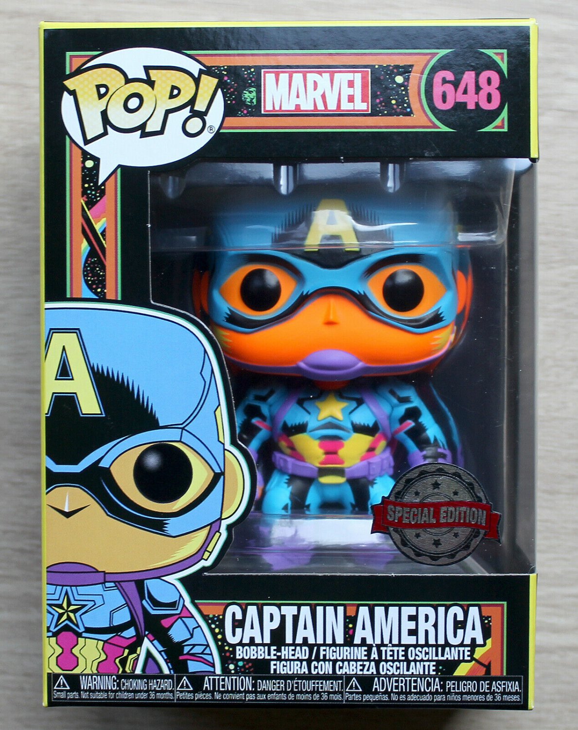 Funko Pop Marvel Captain America Black Light + Protector