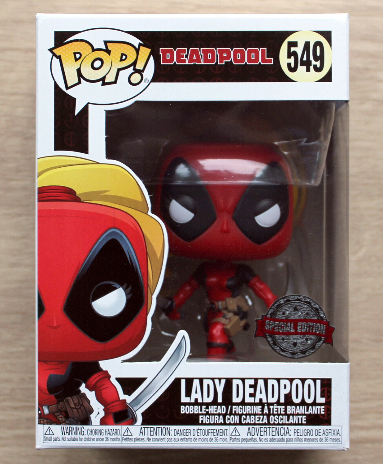 Funko Pop Marvel Deadpool Lady Deadpool + Free Protector