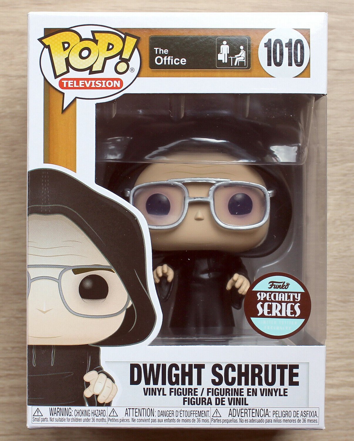 Funko Pop The Office Dwight Schrute As Dark Lord + Free Protector