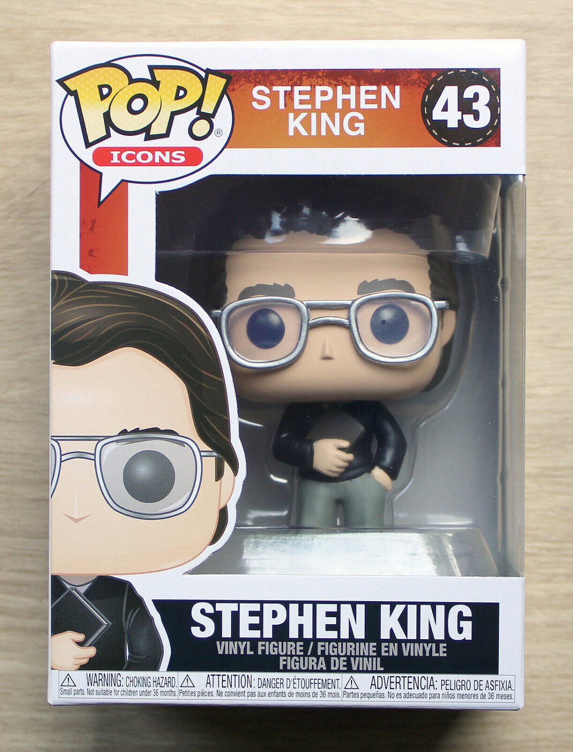 Funko Pop Icons Stephen King + Free Protector