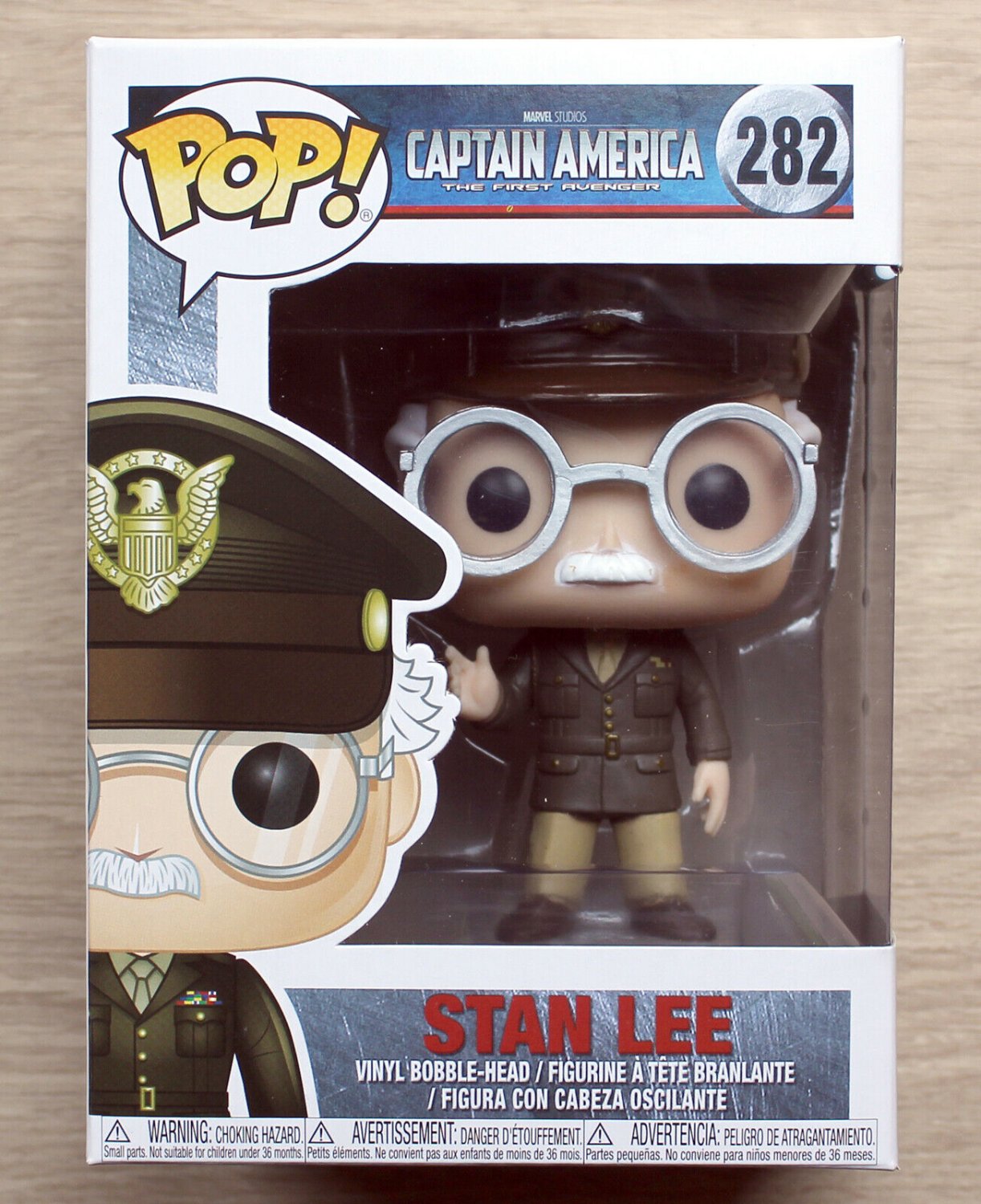 Funko Pop Marvel Captain America Stan Lee + Free Protector