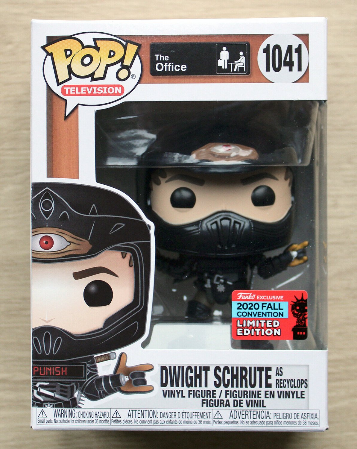 Funko Pop The Office Dwight Schrute As Recyclops NYCC + Free Protector