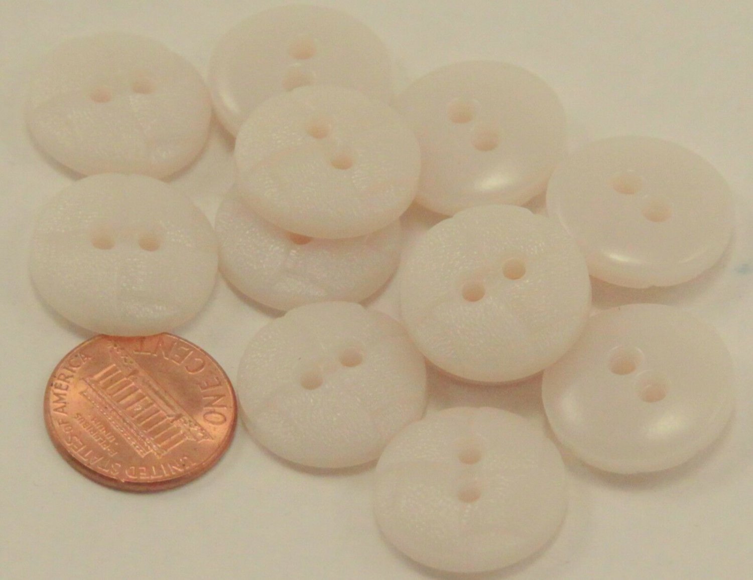 12 Thick Bone Color Plastic Sew-through Buttons 3/4" 19mm # 7084