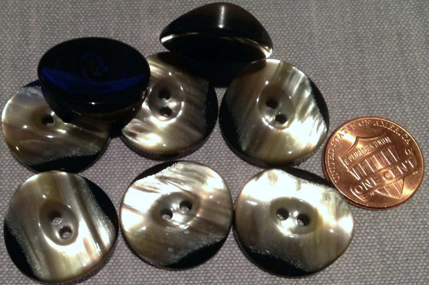 8 Thick Pearlized Beige Grey Black Plastic Buttons Almost 7/8" 21.7mm # 7699