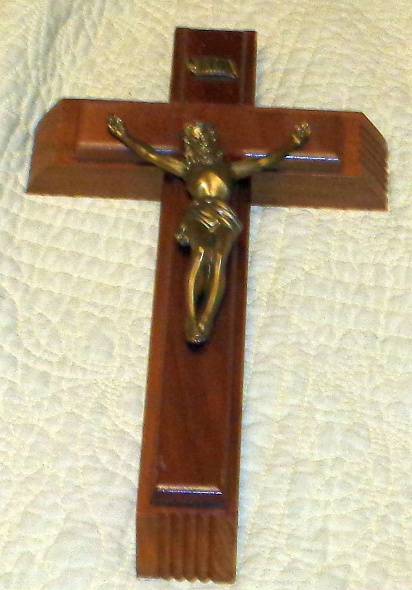 Christian Cross With Hidden Compartment