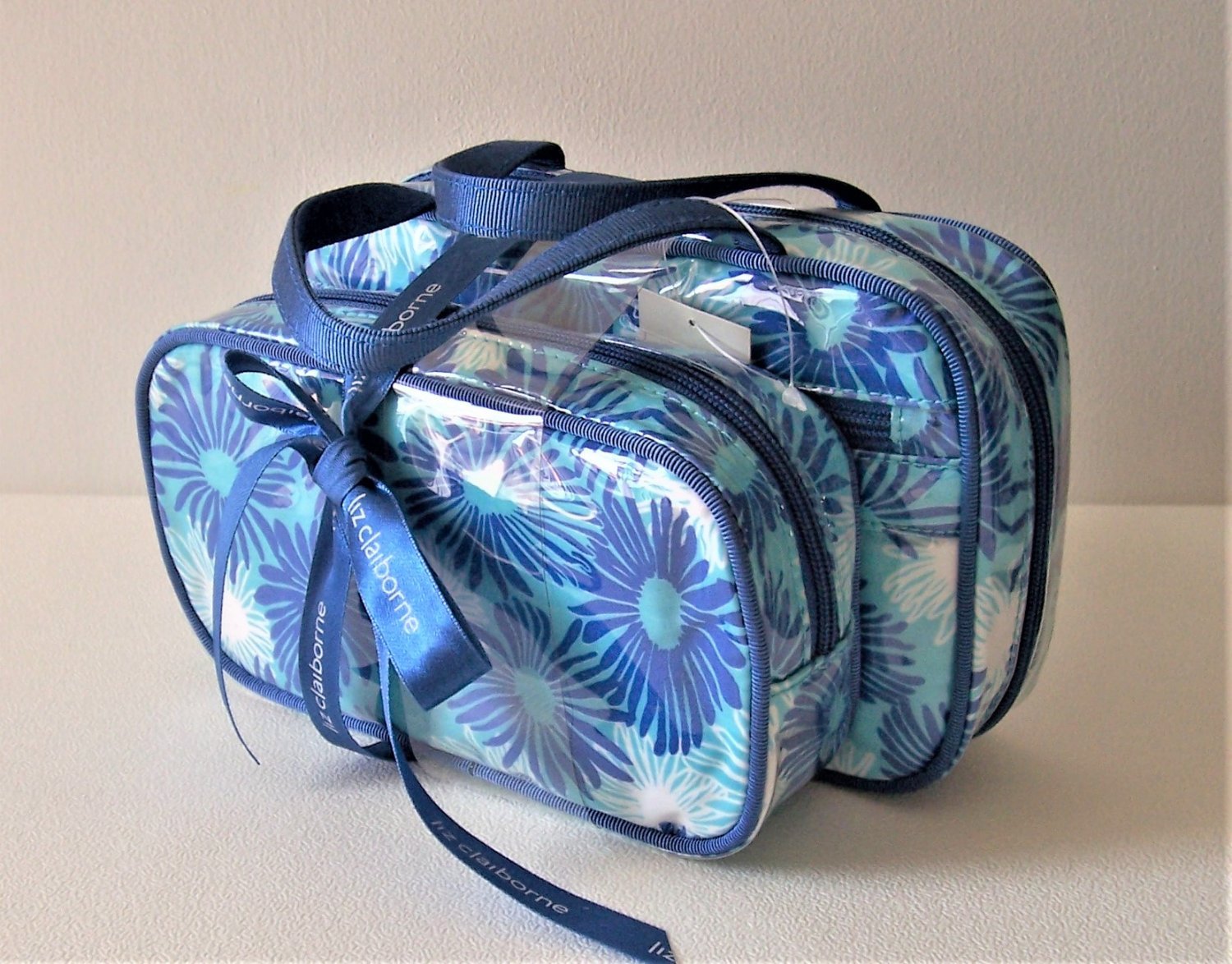 Liz Claiborne 2 Piece Cosmetic Case / Make up Travel Bag