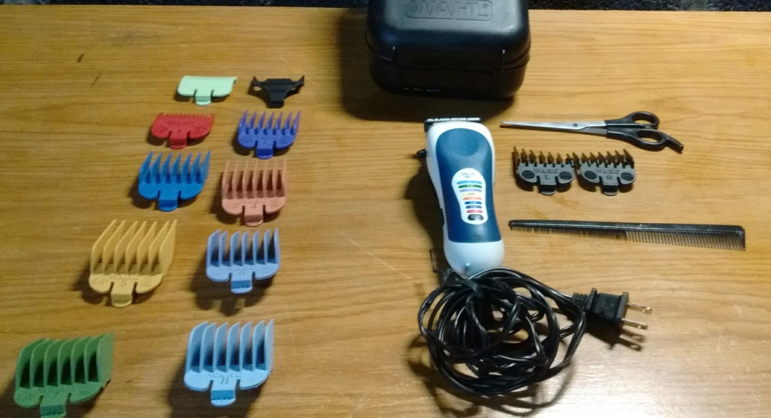 WAHL MC3 Precision Combo Barber Clippers, Trimmers Kit w/15 Clipper Attachments & Case