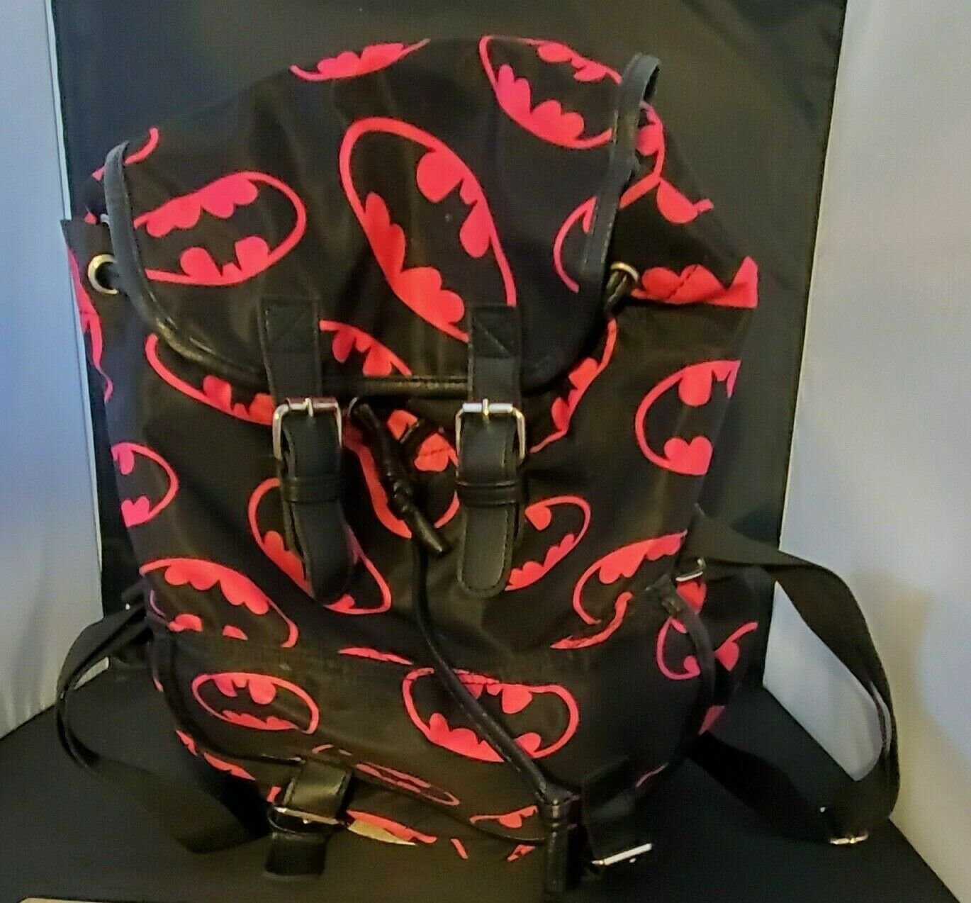 DC Comics Authentic Batman Backpack with vinyl or leather straps and base ADULT