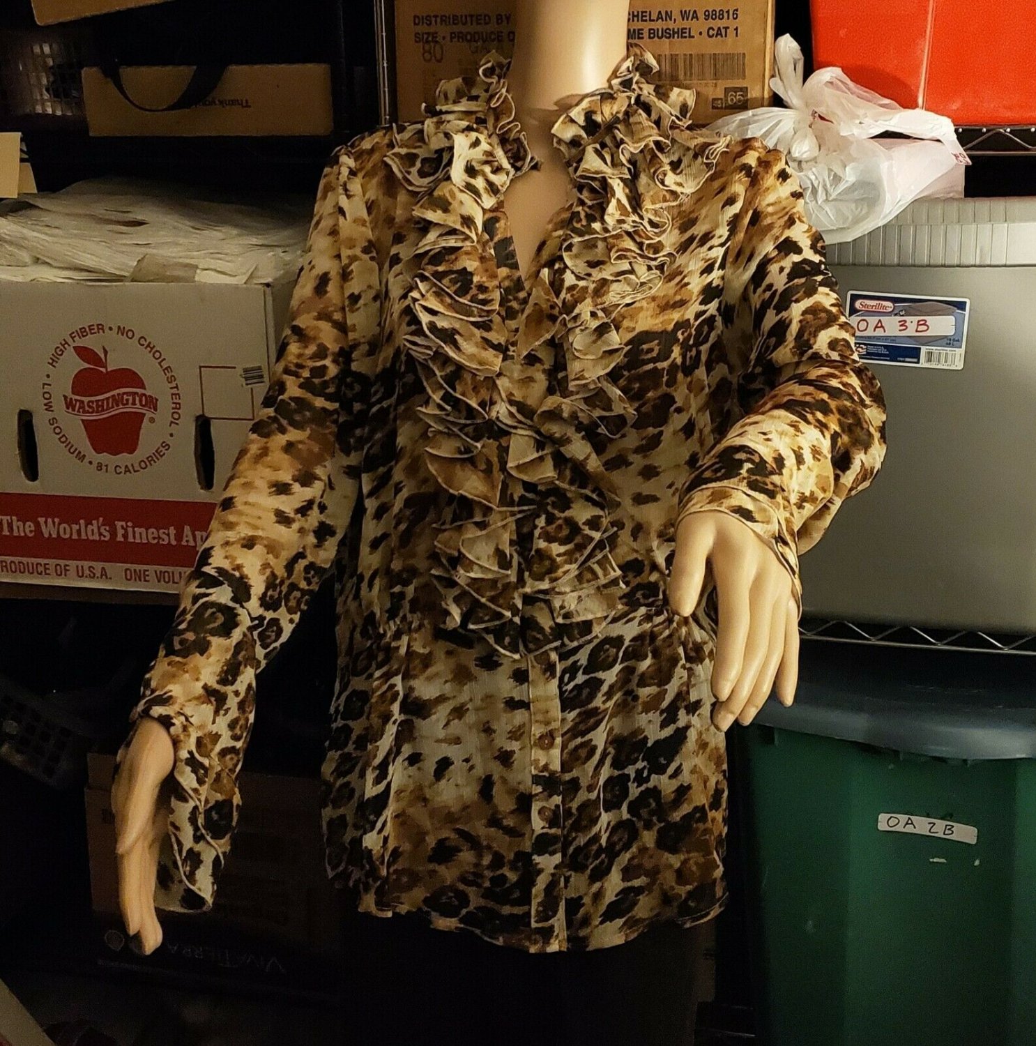 Spiegel Animal Print Ruffle Front Blouse Size 12 Top NWT in Package (OA5B05)