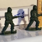 Vintage Army Soldiers 1960s Lot of 4 pieces Lot #1 of 13 NO BRAND OA1B08