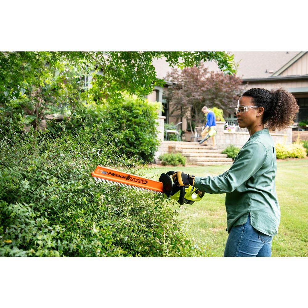 RYOBI P2660VNM ONE+ 18V 22 in. Cordless Battery Hedge Trimmer with 1.5 ...