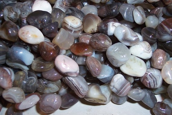 BOTSWANA AGATE tumbled nuggets
