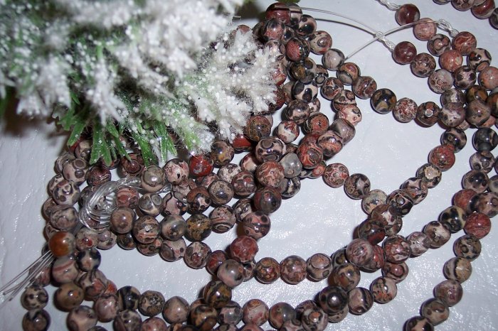 LEOPARDSKIN JASPER 4mm Round Beads 16" strand