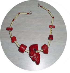 RED CHUNK CORAL & BONE NECKLACE CCN44536