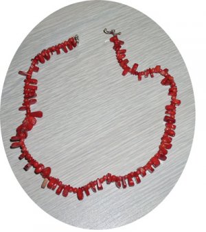  ROUND & FLAT RED CORAL NECKLACE CSN53024