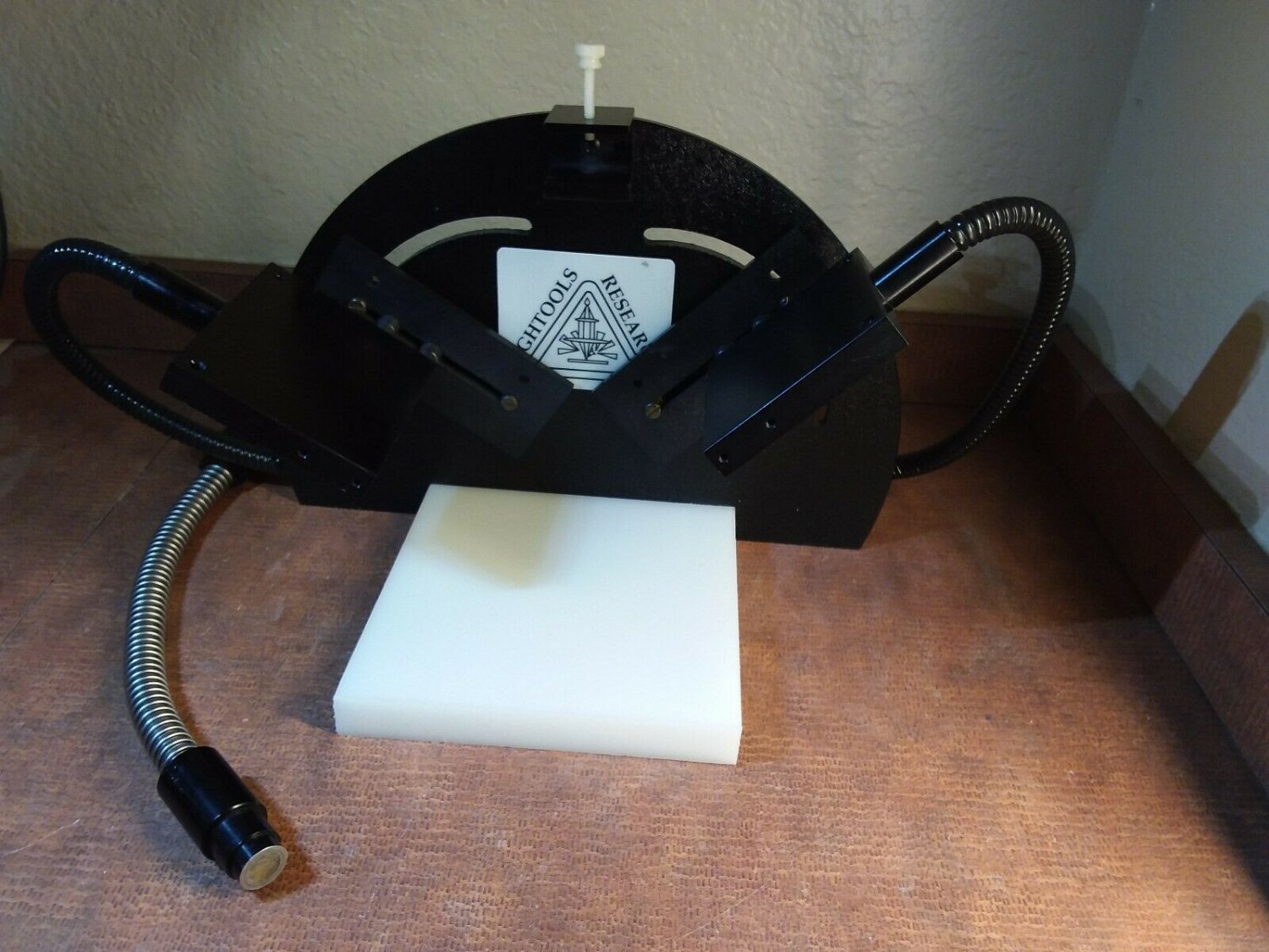 Lightools Research / Karl Storz Imaging Tool LT-9900?