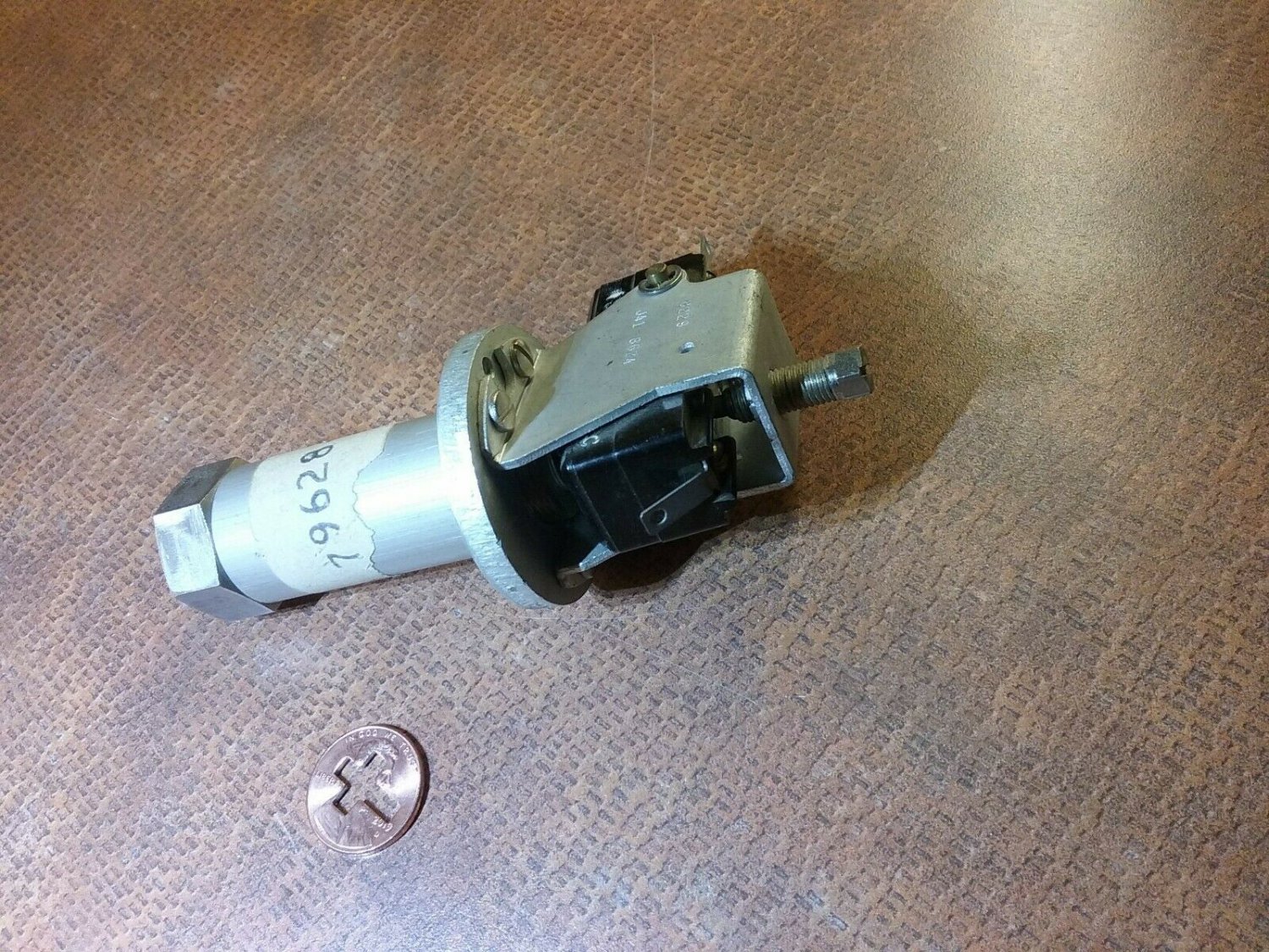 Amsco Steris Pressure Switch Assembly  OEM P79628-001 Getinge Castle d4