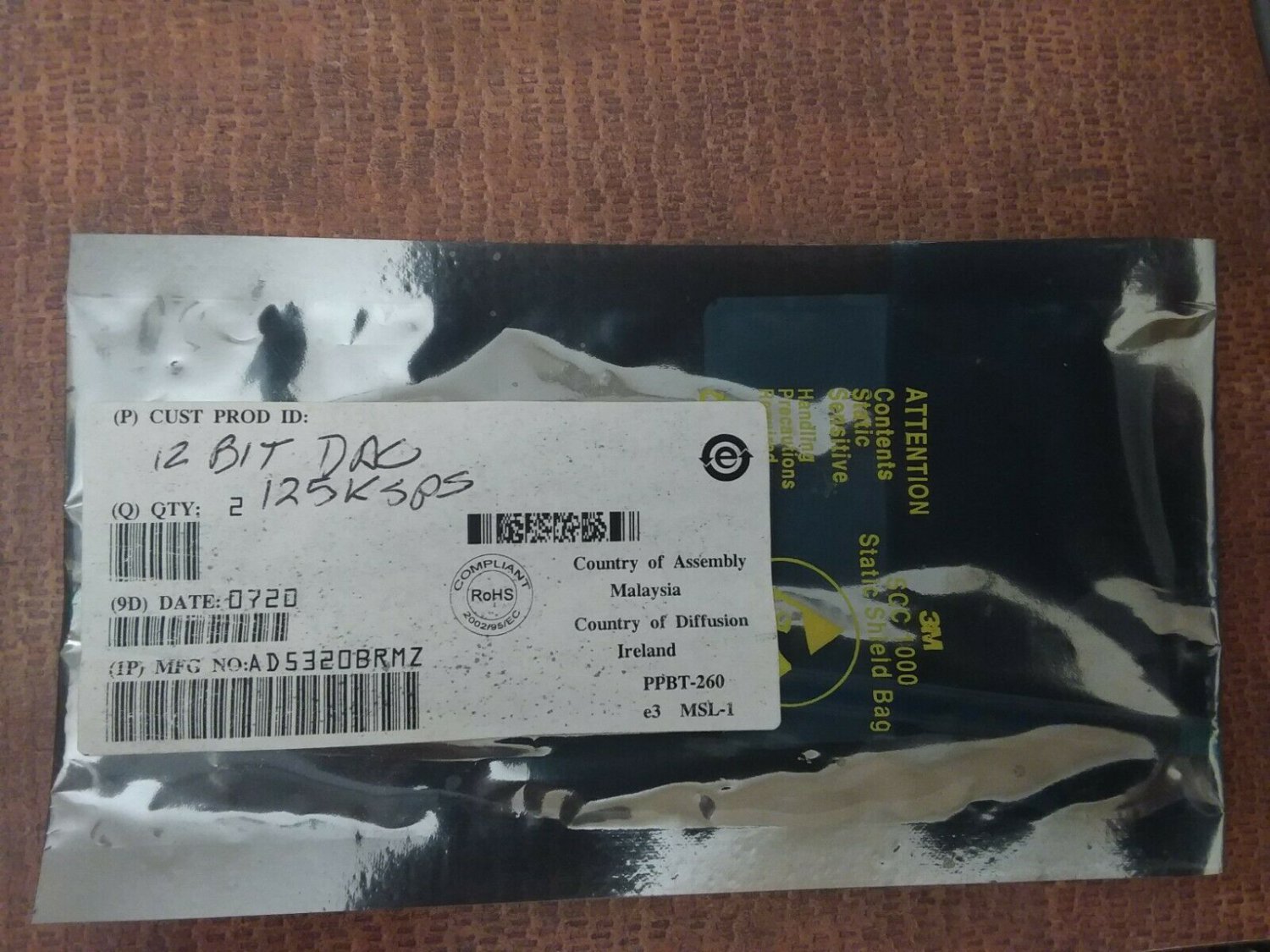 AD5320BRMZ IC DAC 12BIT 125KSPS 5320BRMZ 5320 5320B lot of 2 NEW E2