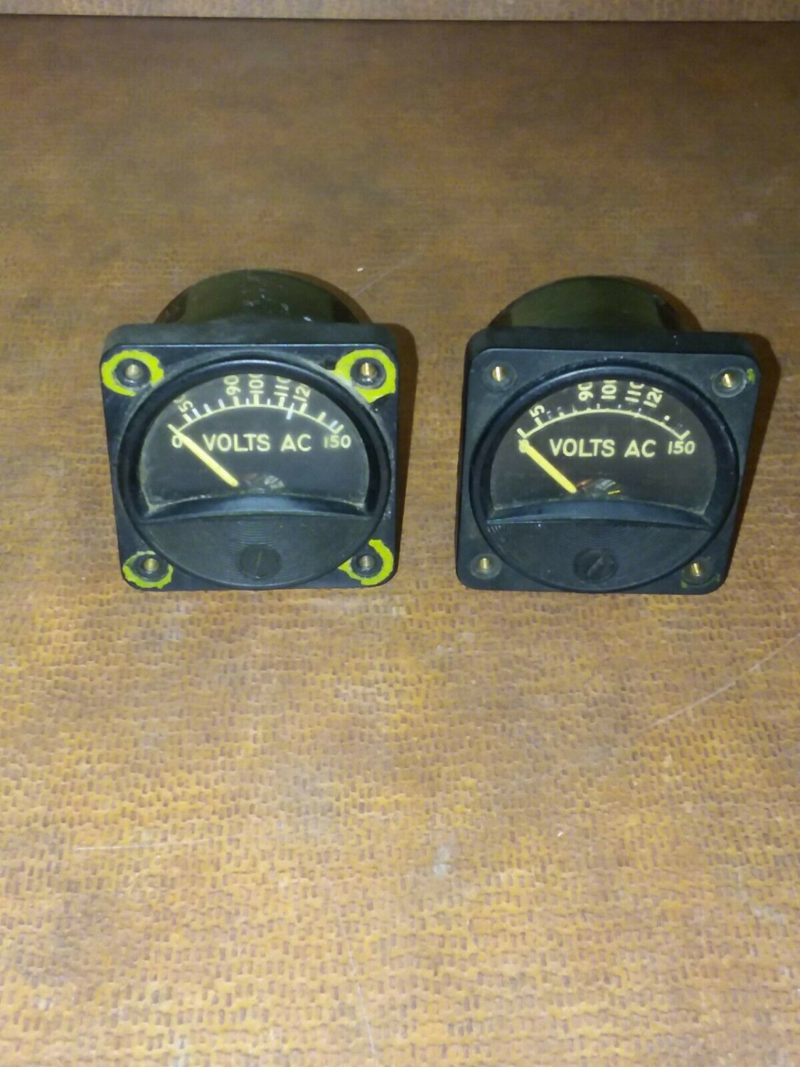 2@ GE Aircraft AC meter Indicator Aviation 0-150v 350-1000 cycles P/N VAA201 b1