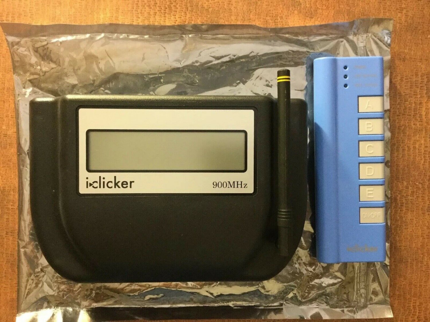 iClicker Base Station With One Remote, Clean Used