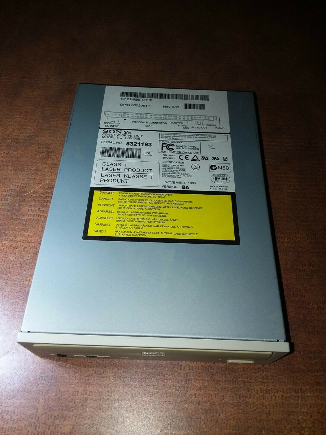 Sony CD-R/RW Drive Unit CRX100E rev A00 Atapi Ver BA mfg Nov 1999 13102-9BS-00H2