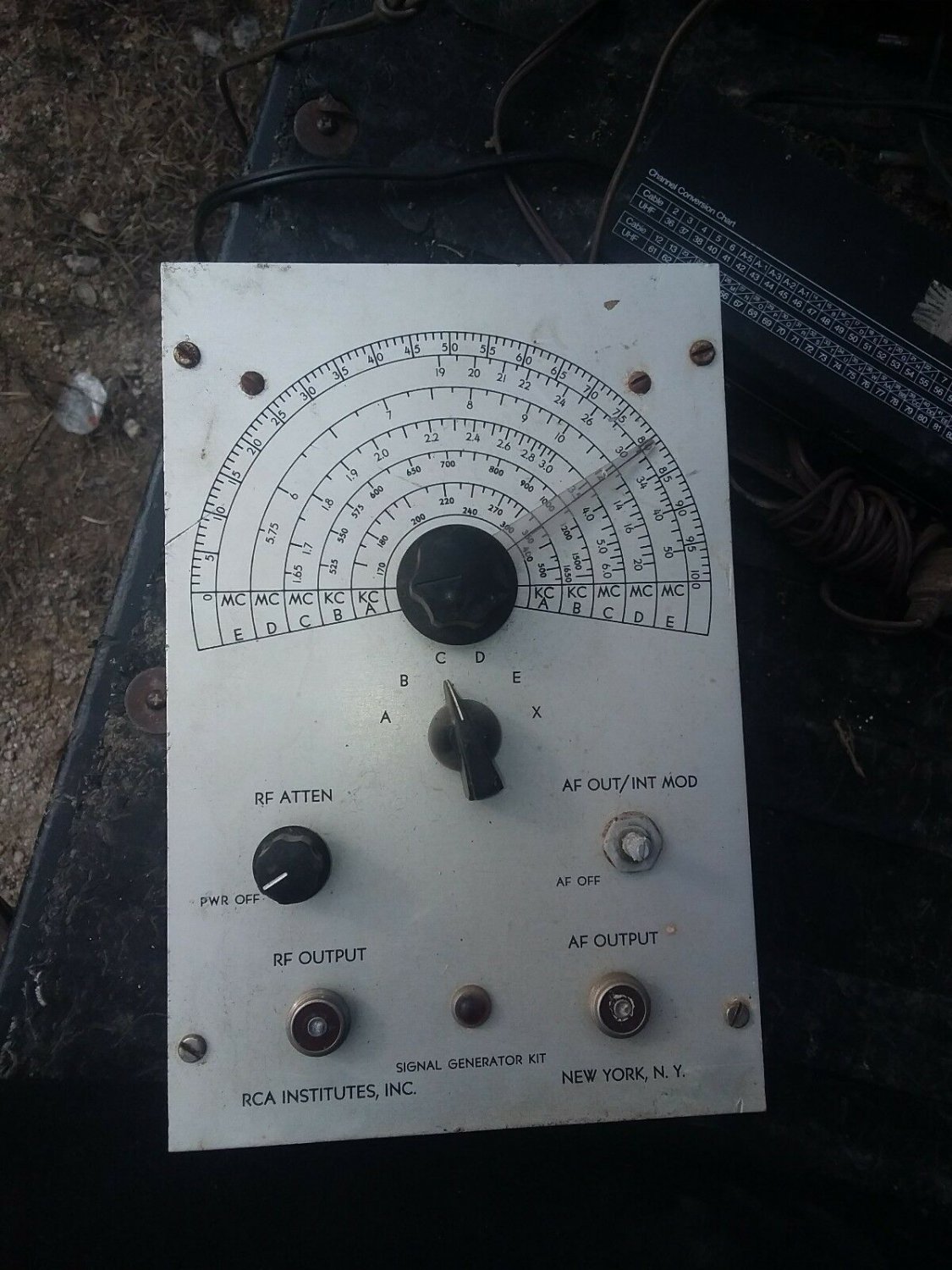 Vintage Electrical Meter Turns on..RCA Signal Generator kit. (Ham radio)?