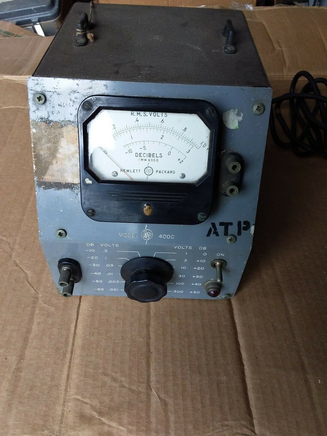 Vintage HP model 4000c meter RMS volt/Decibels