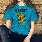 Resist Portland Frog Anti-ICE Protester Shirt, No Kings Costume Tee Resistance.
